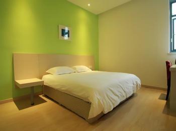 Motel 168 Shanghai Pudong Huinan Metro Station Tesco المظهر الخارجي الصورة